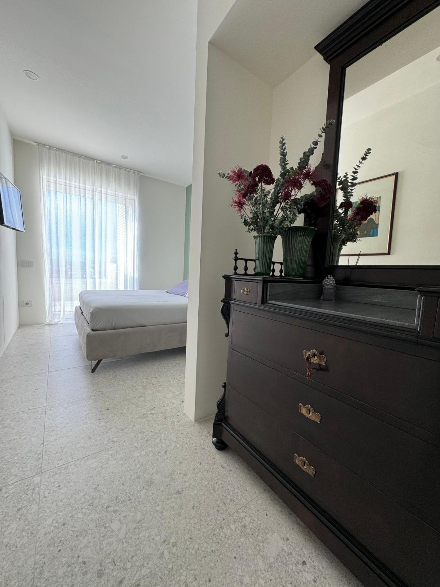 Bed and Breakfast La Terrazza Sul Porto Syracuse Екстер'єр фото
