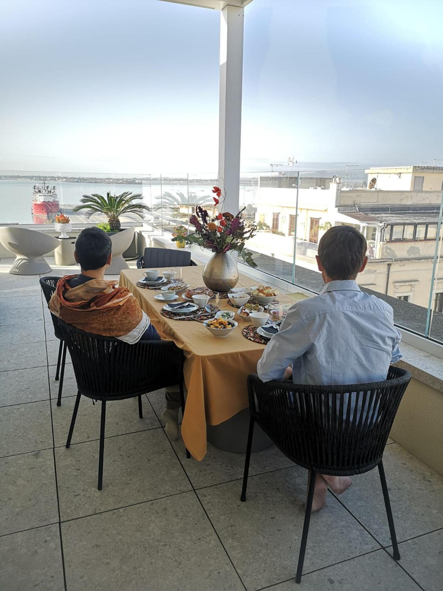 Bed and Breakfast La Terrazza Sul Porto Syracuse Екстер'єр фото