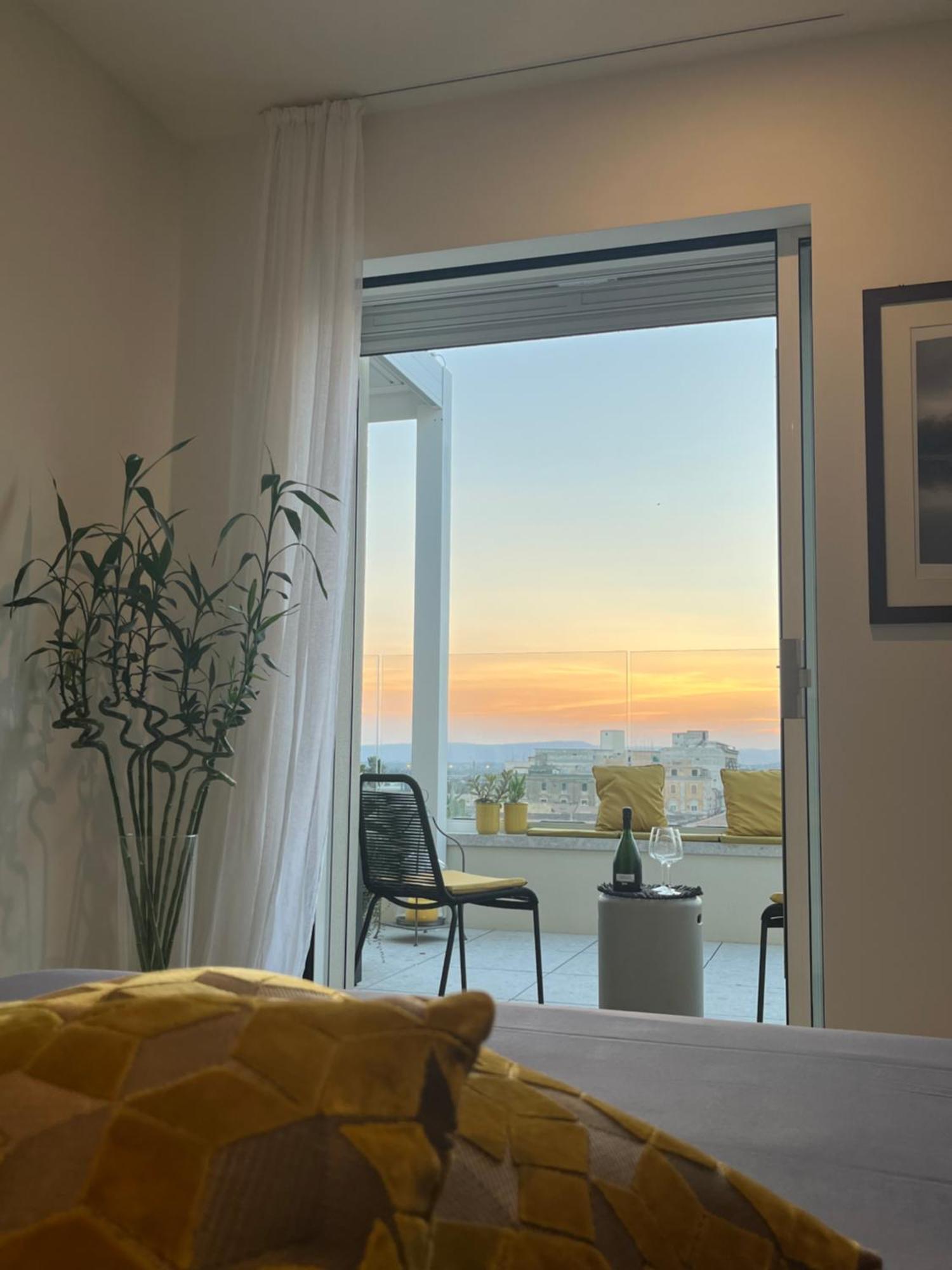 Bed and Breakfast La Terrazza Sul Porto Syracuse Екстер'єр фото